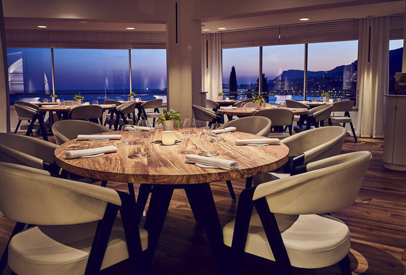 Restaurants. «We are all mortal until the first kiss and the second glass of wine» Premium Edition MBS® Reserva